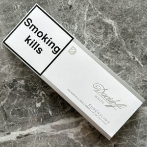 Davidoff White SuperSlims 8 Davidoff White SuperSlims 🍂 ‣ Duty Free Price ‣ Only 6€ 👍